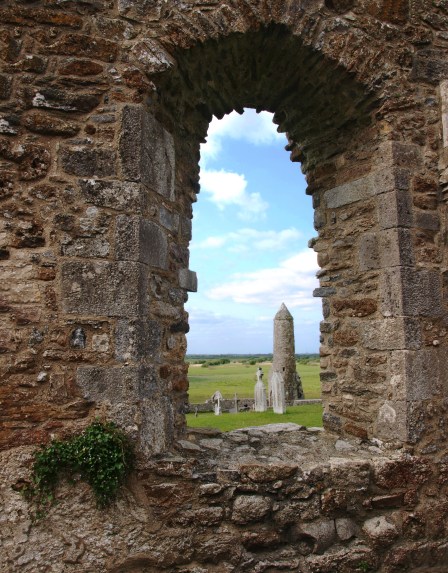 clonmacnoise monastary view of round tower